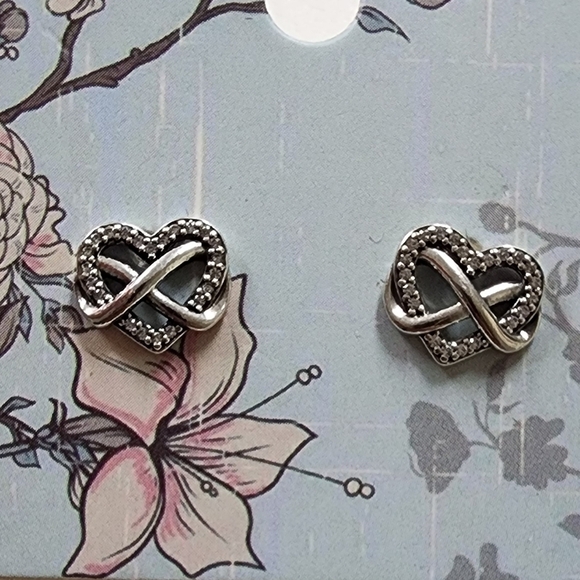 Pandora Sparkling Infinity Heart Stud Earrings - Picture 3 of 4